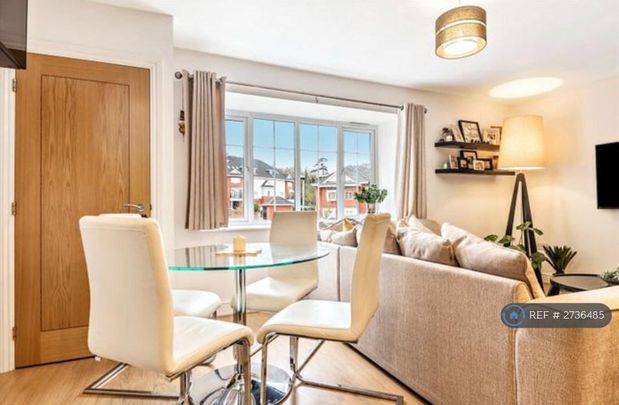 2 bedroom flat to rent - Photo 1