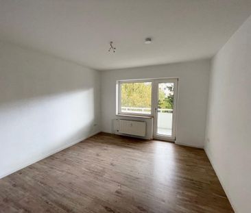 Vom Balkon direkt ins Grüne blicken! Ruhige 3-Zimmer-Wohnung in Menden - Photo 1