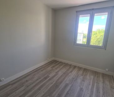 Location Appartement 4 pièces 80m² ST JEAN DE BRAYE 45800 - Photo 1