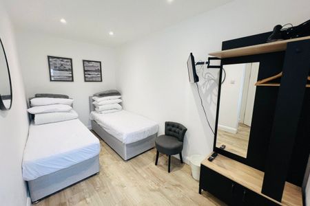 Marine Parade - Photo 3