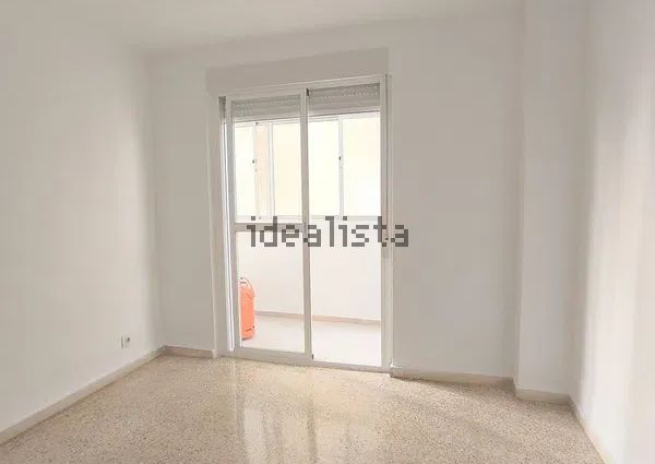 Alquiler de piso en Calle Pintor Zuloaga, 27