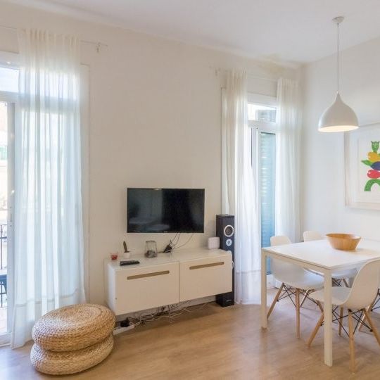 barcelona, Catalonia 08028 - Foto 1