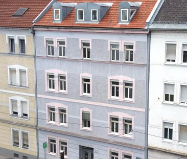 Charmante Altbauwohnung mit Balkon im 3. Stock - Photo 4