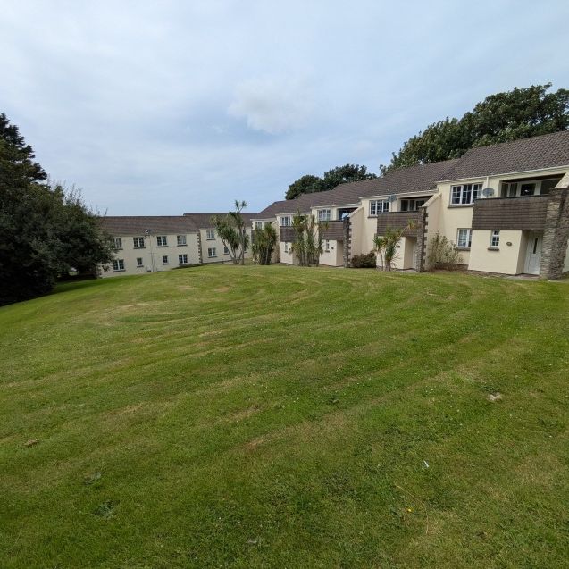 Summercourt, Newquay - Photo 1