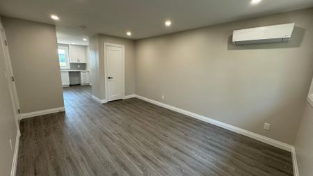 For Lease - 98 Sixth Avenue, Brantford, Ontario - Photo 2