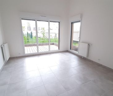 location Appartement T2 DE 41.51m² À CHAMPIGNY SUR MARNE - Photo 3