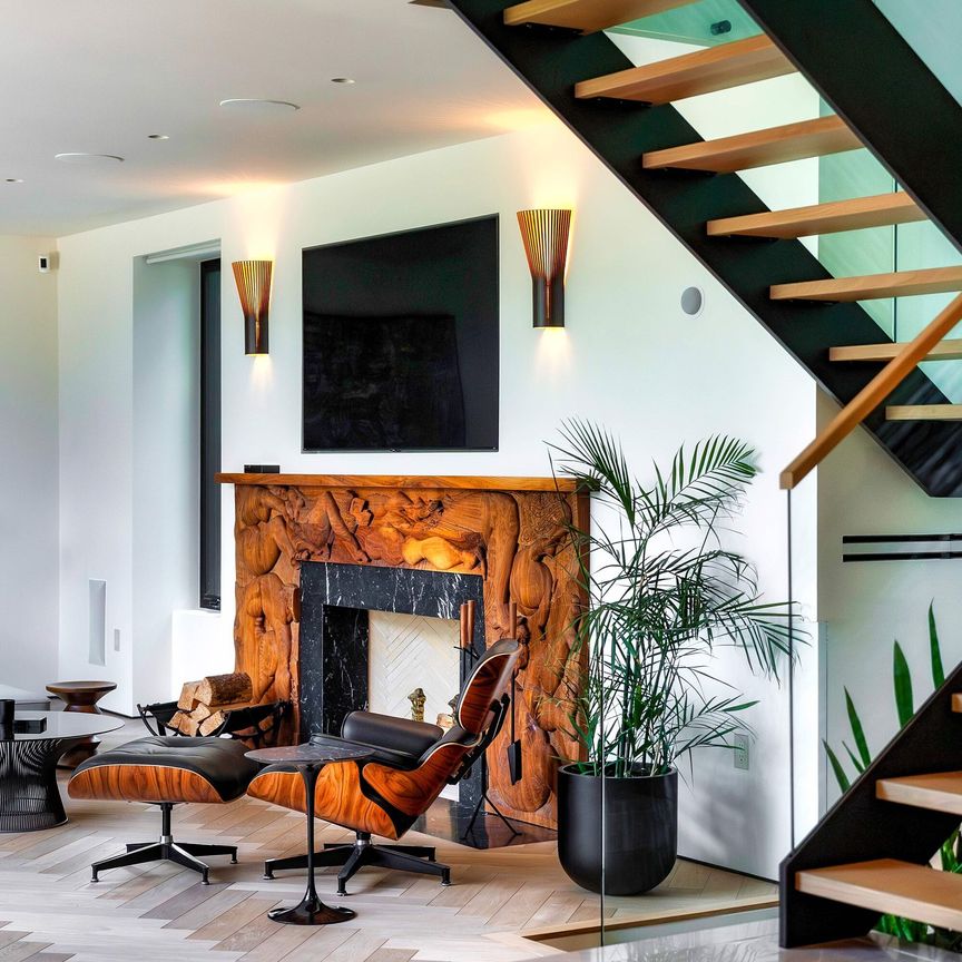 57 Baby Point Cres, ON, CA, Toronto - Photo 1