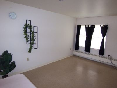 3BR Townhouse w/storage garage and fence - Photo 1