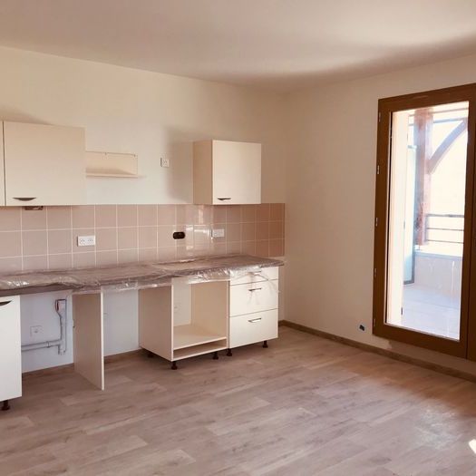 Type 4 duplex récent parking - Photo 1