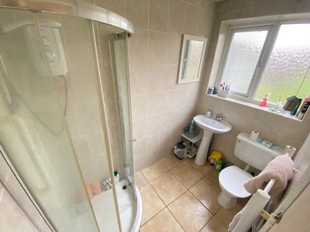 Earlham Grove - Photo 4