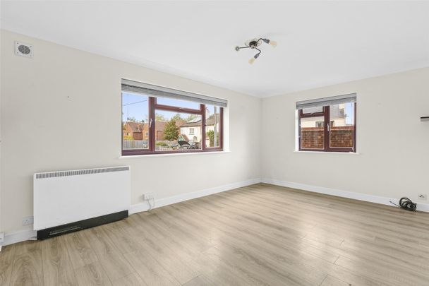 Parsley Close, Aston Clinton - Photo 1