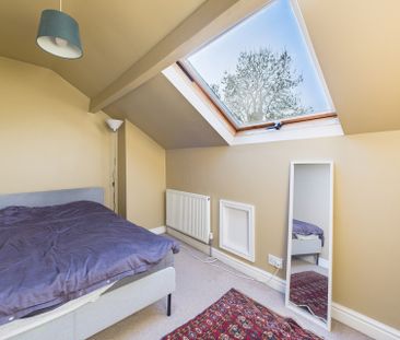 138 Myrtle Road, S2 - Photo 4