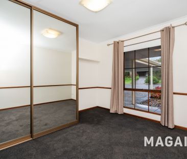 10 Shiraz Ct, Aberfoyle Park SA 5159 - House For Rent | Domain - Photo 3