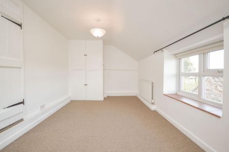 3 bedroom cottage to rent - Photo 4