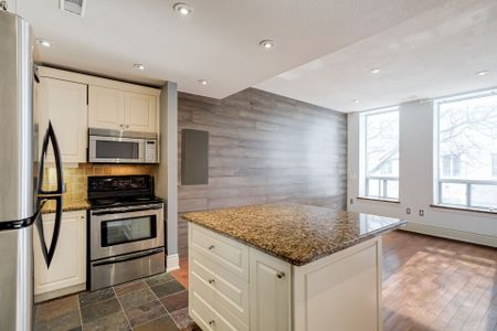 For Lease - 283 King Street Unit# 201, Hamilton, Ontario - Photo 2