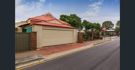 1910 Character Home in a Fantastic Location - Photo 4