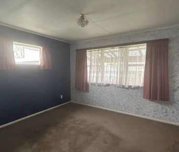 Three bedroom home - Photo 4