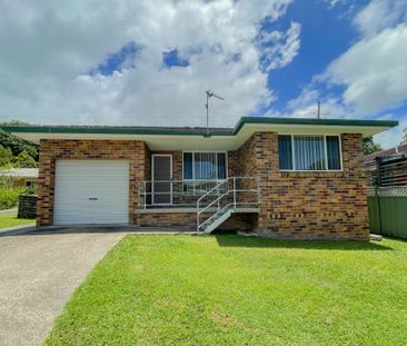 Coffs Harbour, 12 Hull Close - Photo 3