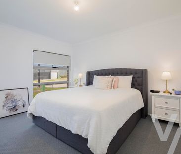 7 Mayo Crescent, Chisholm - Photo 2