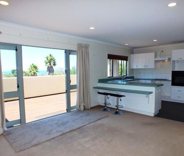 Free standing with sea views - Photo 2