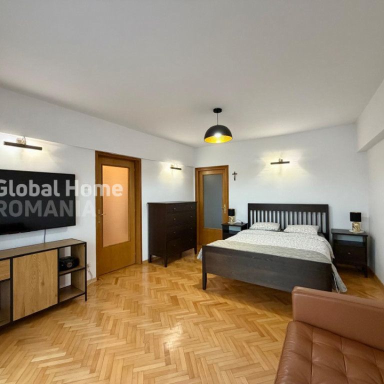 Piata Constitutiei | 50 MP | Garsoniera - Boiler + Balcon + - Photo 1