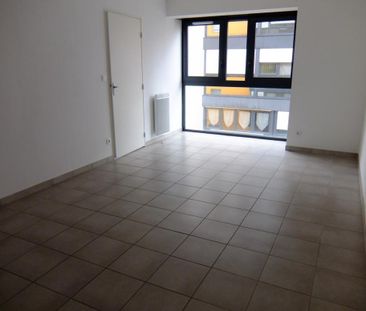 Location Appartement 3 pièces 62m² REZE 44400 - Photo 1