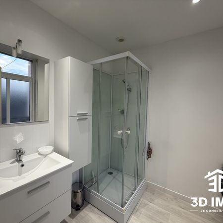 Location Appartement 1 pièce 29m² AVESNES SUR HELPE 59440 - Photo 3