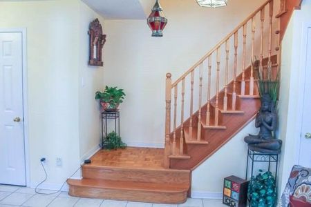 For Lease - 5611 Palmerston Crescent, Mississauga, Ontario - Photo 3