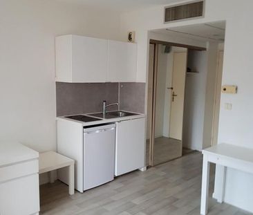 Studio 19.572 m², kitchenette équipée. - Photo 5