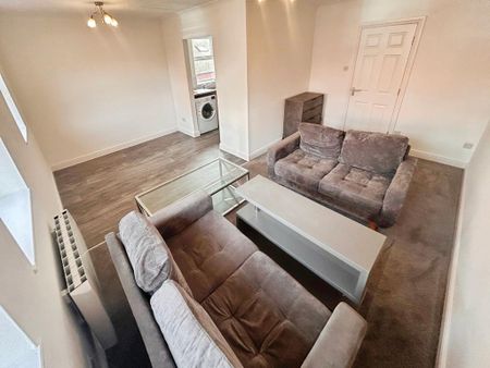 2 bedroom apartment to rent - Photo 5