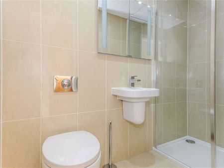 A modern and spacious two double bedroom first floor apartment situated in the heart of Eton. - Photo 4
