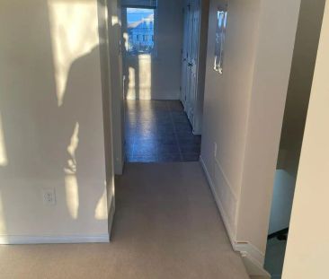 24 - 2559 LONGFIELDS DRIVE - Photo 1