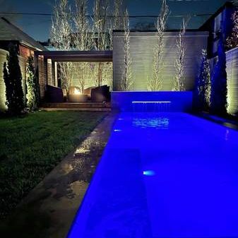 Luxury Urban Oasis with Pool - Photo 4