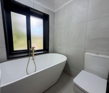 3 bedroom semi-detached house to rent - Photo 6