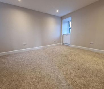 2 bedroom semi-detached house to rent - Photo 1