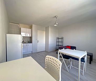 LA TERRASSE - T1 BIS RÉNOVÉ ET MEUBLÉ - PARKING, - Photo 5