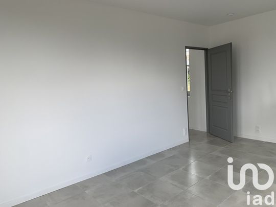 Maison 3 pièces de 75 m² à Pons (17800) - Photo 1