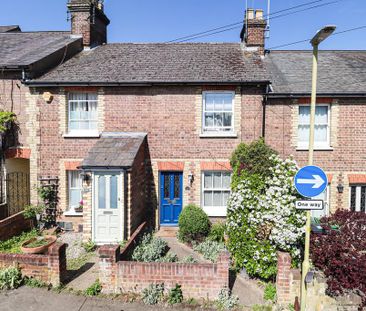 2 bedroom terraced house to rent - Photo 4