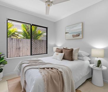 MODERN STYLED FAMILY HOME - Photo 2