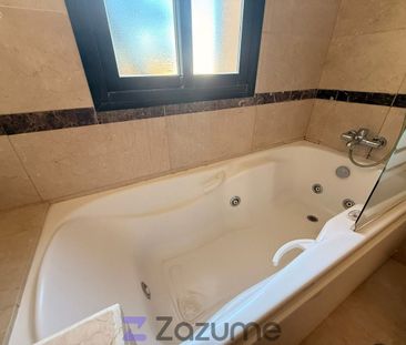 Casa o chalet de alquiler en C. Luis Morales, La Dama de Noche - La... - Photo 3