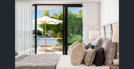 New Farm Riverfront with 160-degree private views. - Photo 5