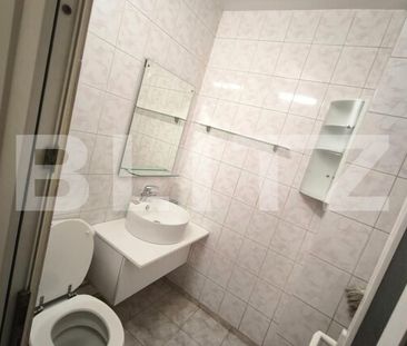 Apartament cu 3 camere, decomandat, 2 băi și pet friendly, zona centrala - Photo 1