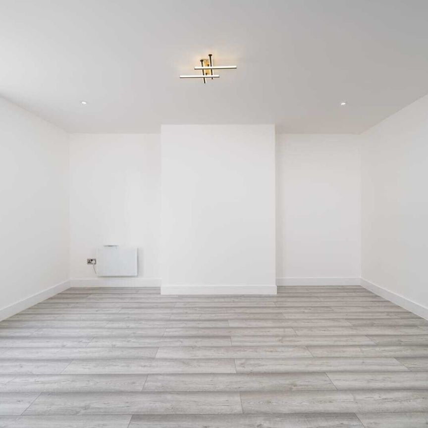 Bank Street, Braintree - Photo 1