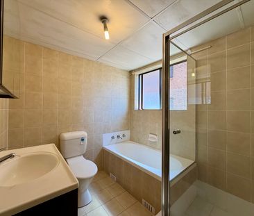 2/138 Military Road Guildford - Photo 4