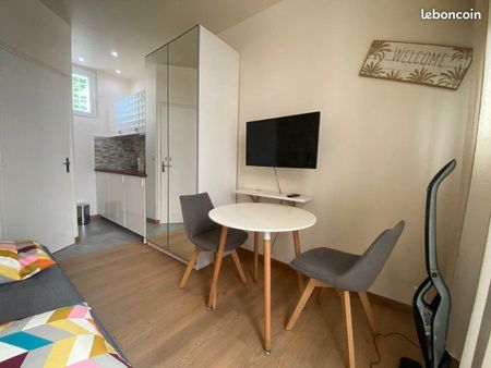 Très beau studio refait à neuf - rue jean Robert Libre de suite - Photo 2