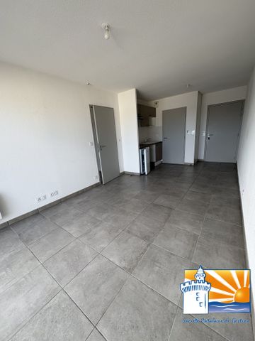 Location Appartement 2 pièces 38m² ELNE 66200 - Photo 3