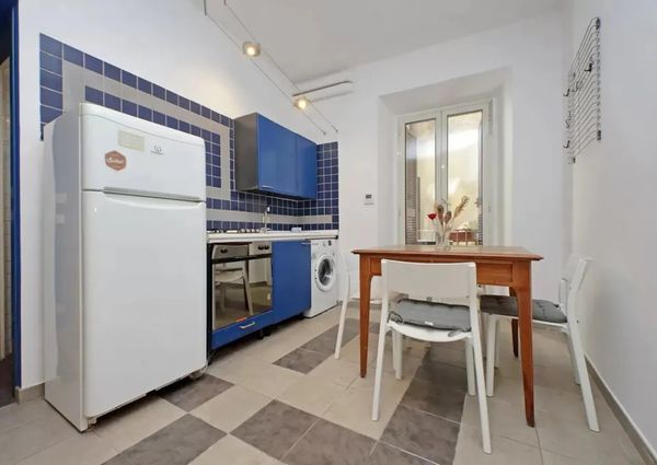 Via Cavour, Rome, Lazio 00184