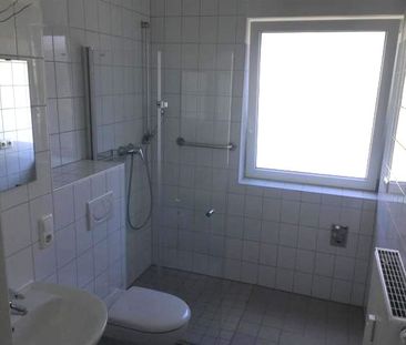 2-Zimmer-Wohnung in Düren-Stadtmitte, Hans-Böckler-Straße 5 - Photo 4