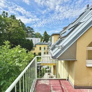 BALKONTRAUM | OPTIMAL AUFGETEILTE 2 ZIMMER | TOP-GRÜN-RUHELAGE - Foto 3