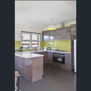 Comfy home... - Photo 3